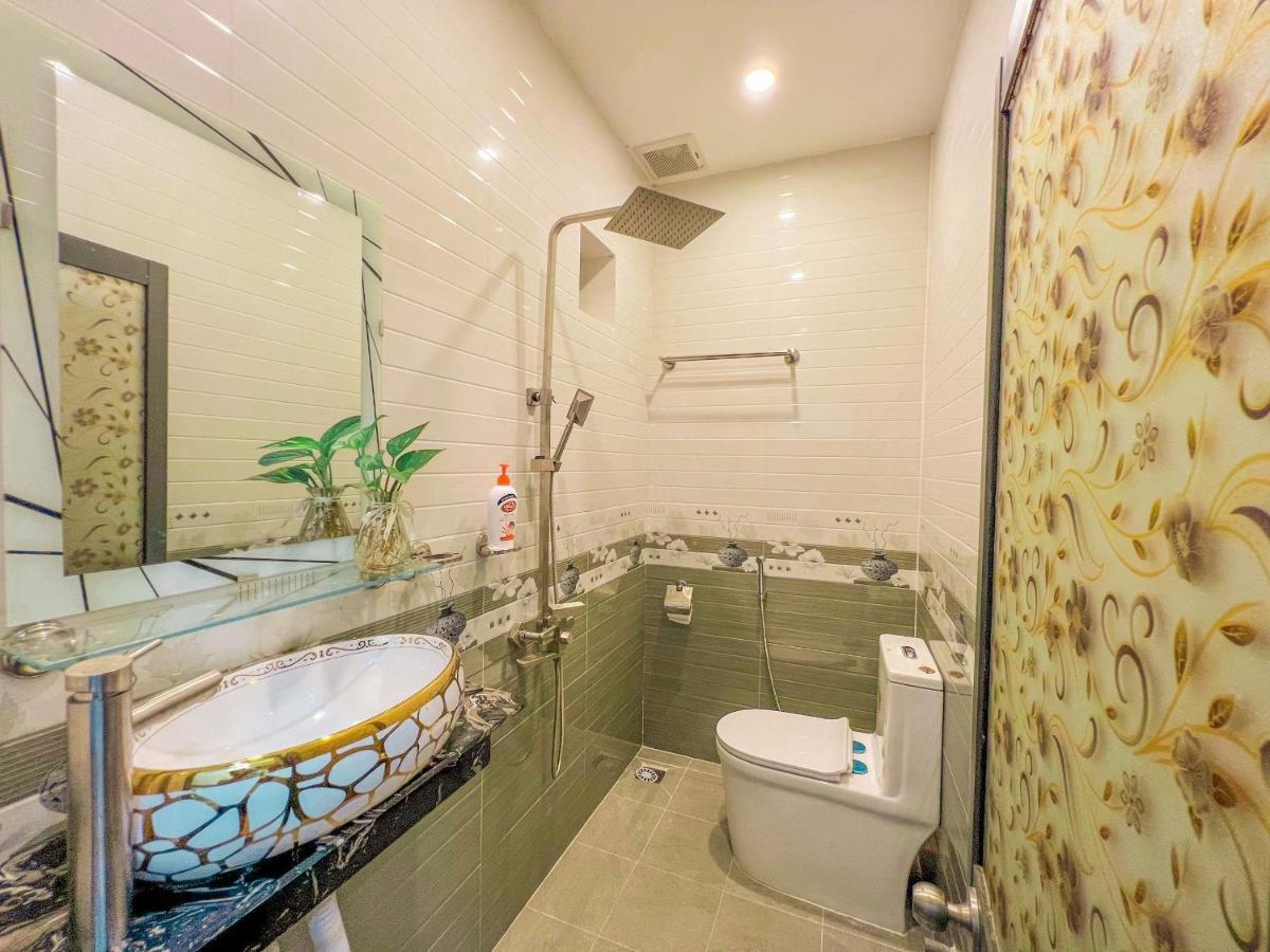 Homestay Qhome Chi Khu Co Ong Exterior photo